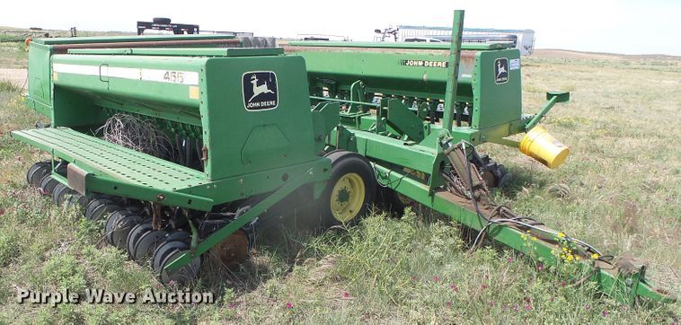 image for item DG0000 John Deere 455 grain drill