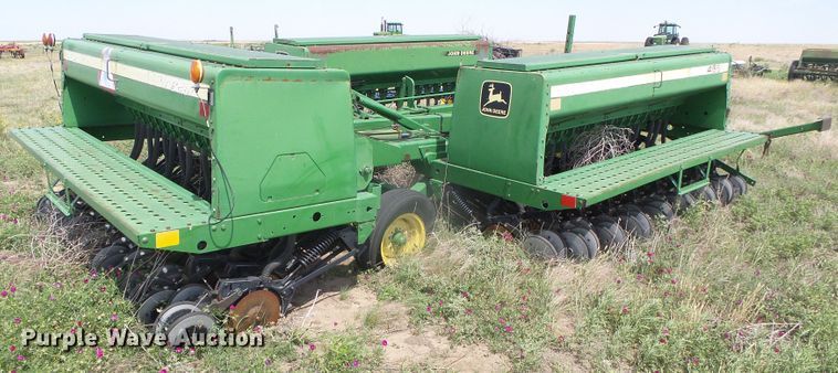 image for item DG0000 John Deere 455 grain drill