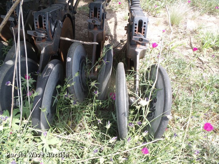 image for item DG0000 John Deere 455 grain drill