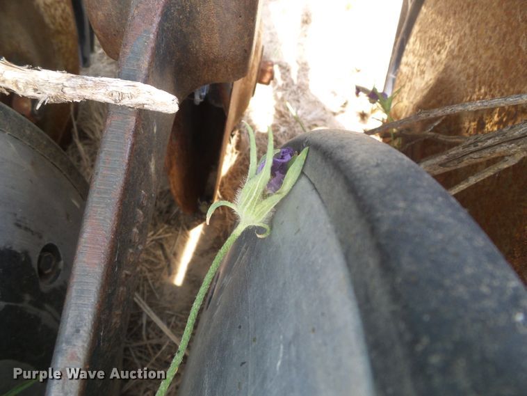 image for item DG0000 John Deere 455 grain drill