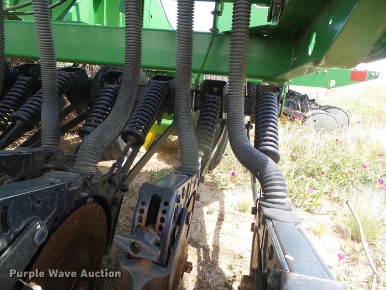 image for item DG0000 John Deere 455 grain drill