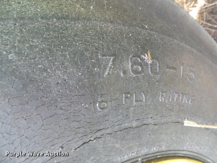 image for item DG0000 John Deere 455 grain drill