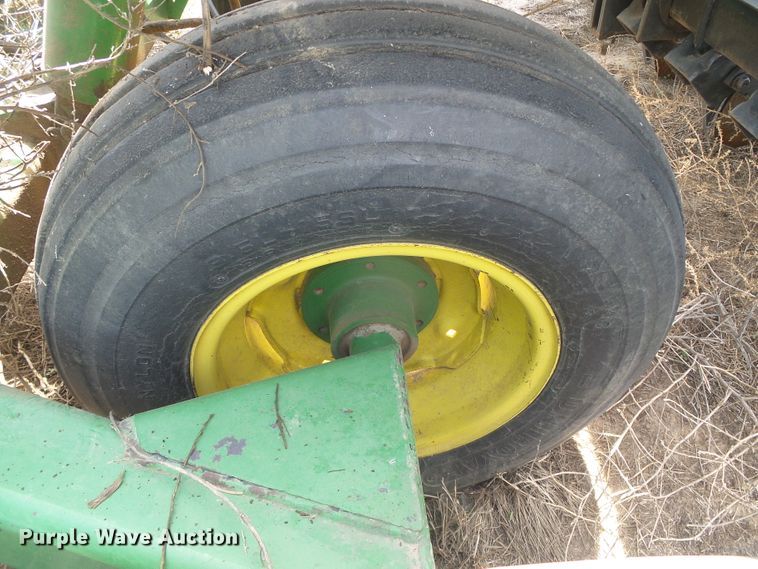 image for item DG0000 John Deere 455 grain drill