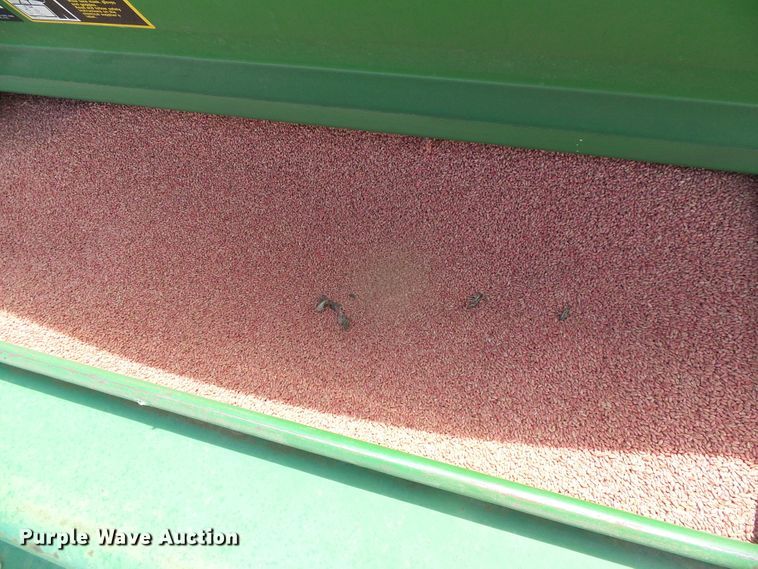 image for item DG0000 John Deere 455 grain drill