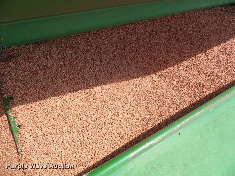image for item DG0000 John Deere 455 grain drill