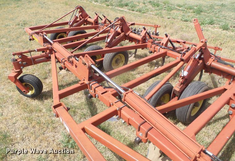 image for item DG0006 1996 Sunflower Fallow King field cultivator