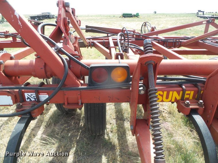 image for item DG0006 1996 Sunflower Fallow King field cultivator