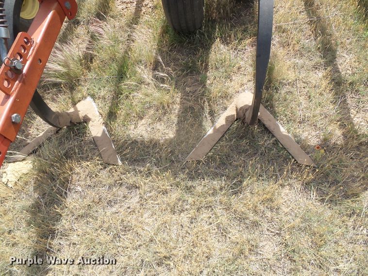 image for item DG0006 1996 Sunflower Fallow King field cultivator