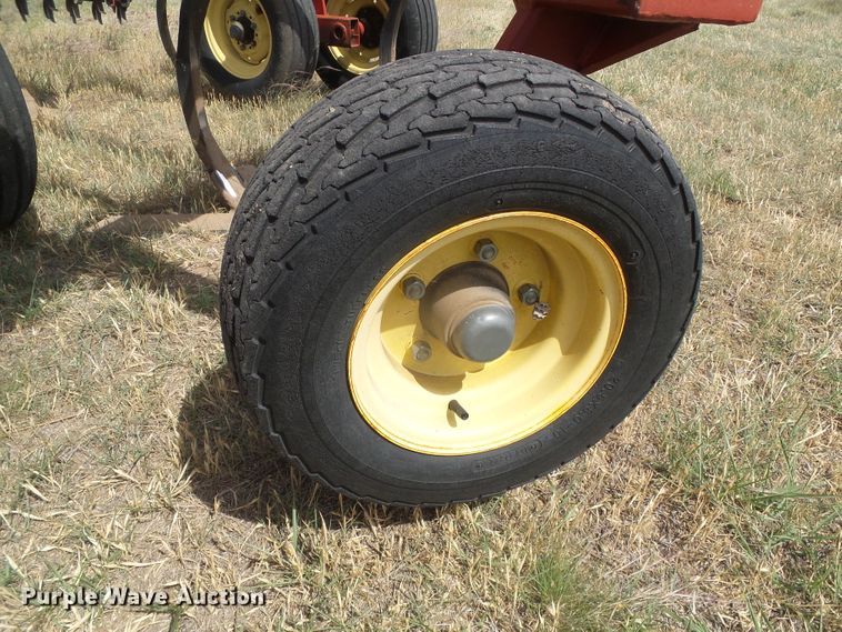 image for item DG0006 1996 Sunflower Fallow King field cultivator