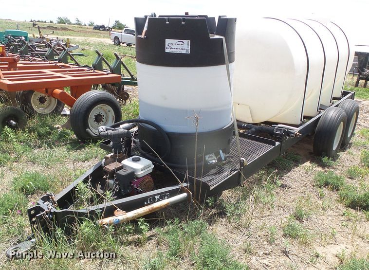 image for item DG0009 Wylie nurse tank trailer