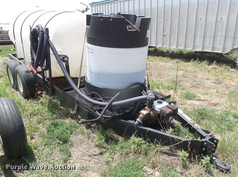 image for item DG0009 Wylie nurse tank trailer