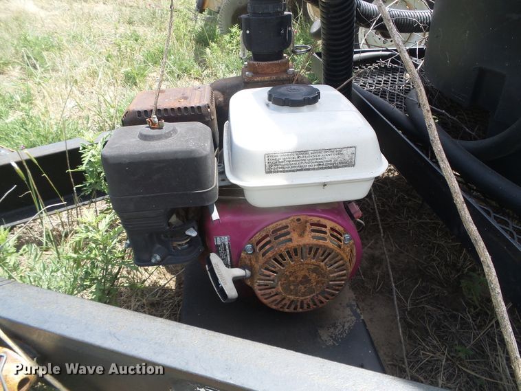 image for item DG0009 Wylie nurse tank trailer