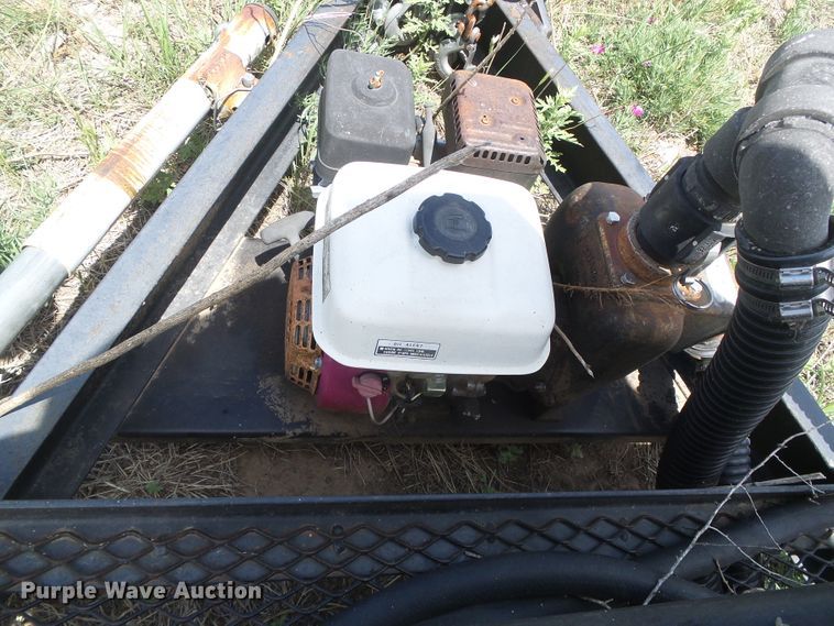 image for item DG0009 Wylie nurse tank trailer