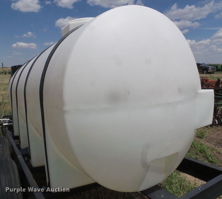 image for item DG0009 Wylie nurse tank trailer