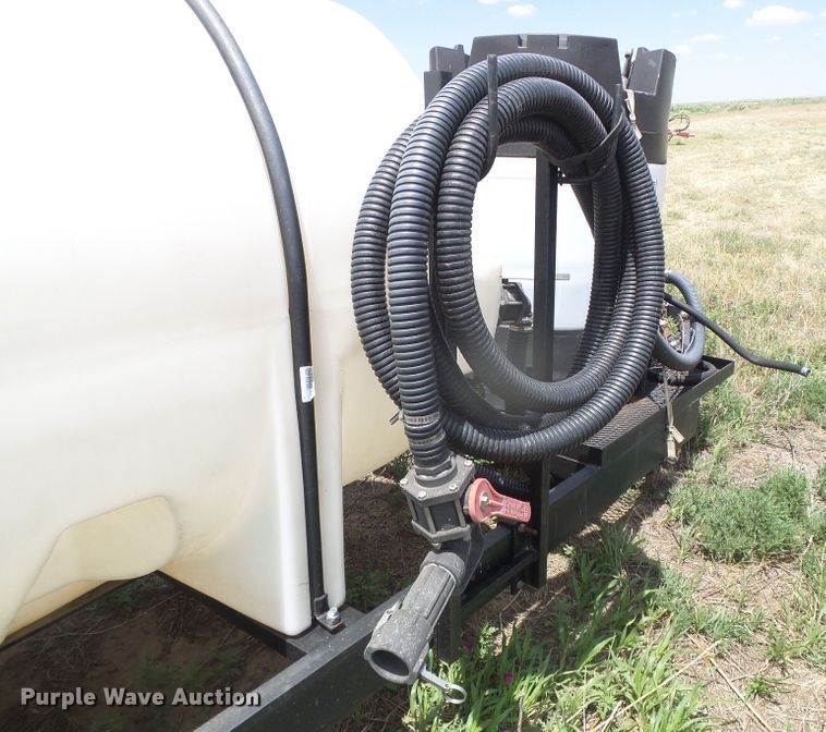 image for item DG0009 Wylie nurse tank trailer