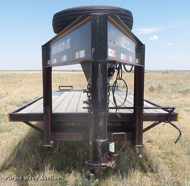 image for item DG0011 1999 Featherlite 5595 equipment trailer