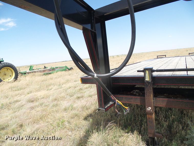 image for item DG0011 1999 Featherlite 5595 equipment trailer