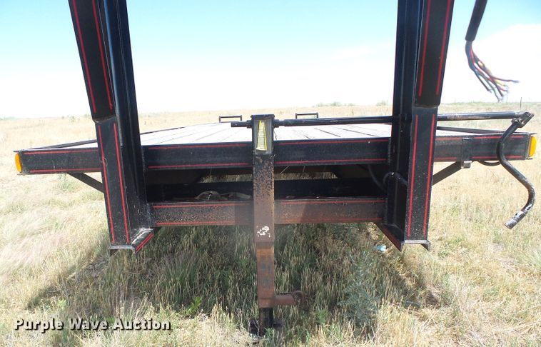 image for item DG0011 1999 Featherlite 5595 equipment trailer