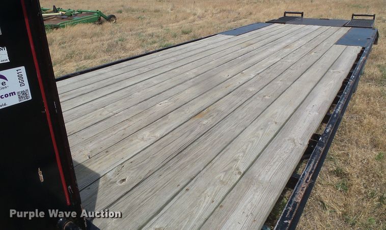 image for item DG0011 1999 Featherlite 5595 equipment trailer