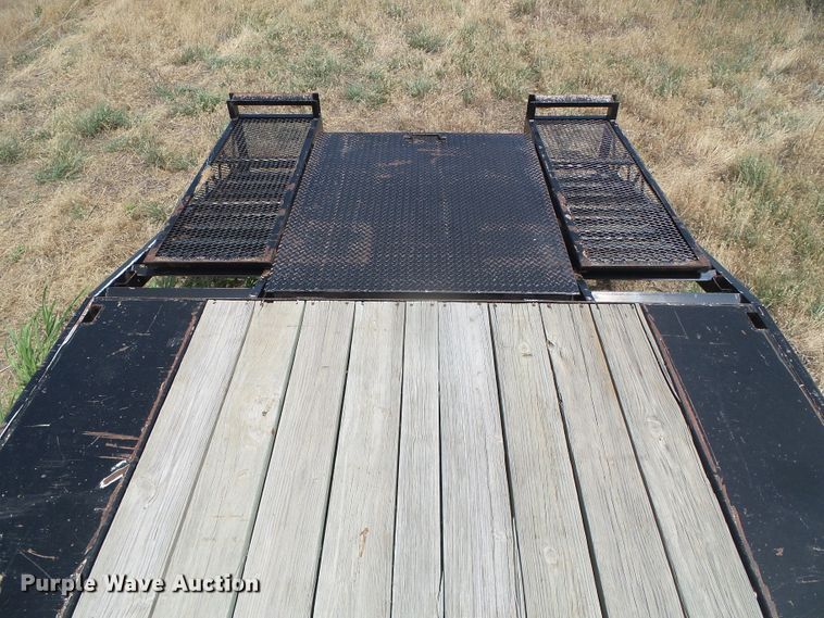 image for item DG0011 1999 Featherlite 5595 equipment trailer