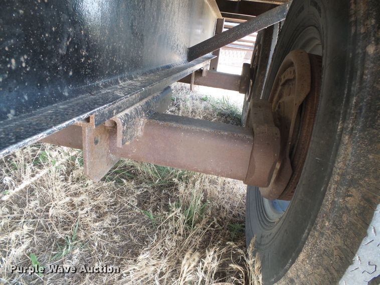 image for item DG0011 1999 Featherlite 5595 equipment trailer