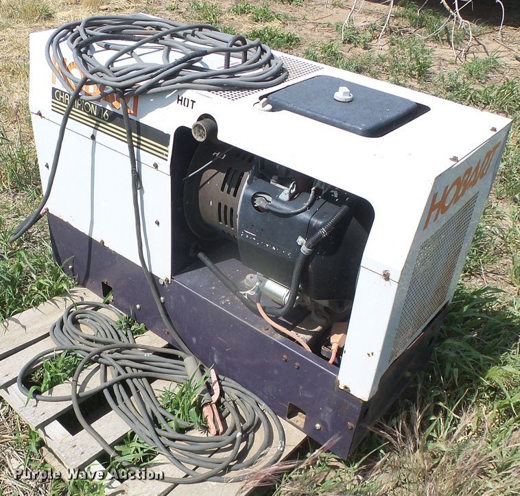 image for item DG0015 Hobart Champion 16 AC/DC welder
