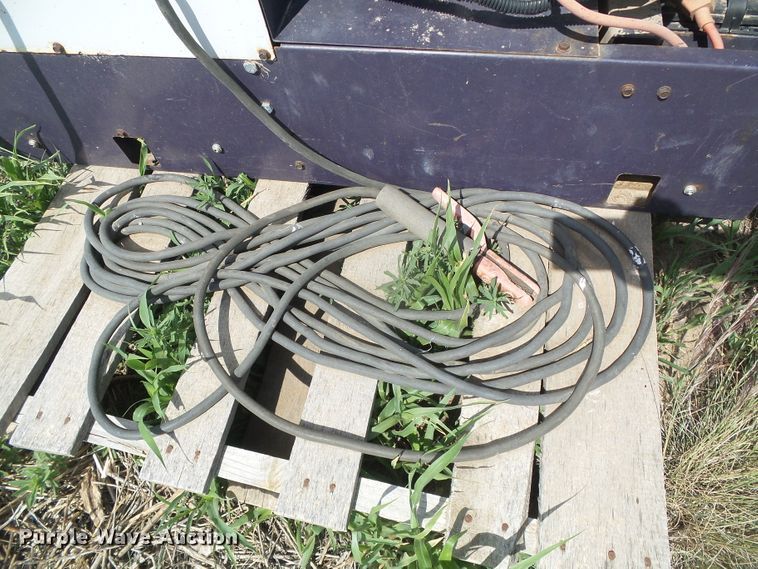 image for item DG0015 Hobart Champion 16 AC/DC welder