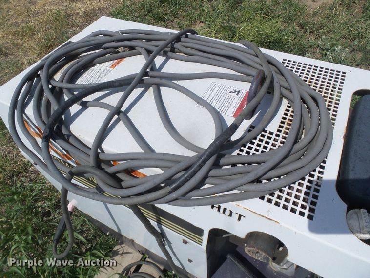 image for item DG0015 Hobart Champion 16 AC/DC welder