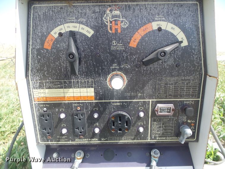 image for item DG0015 Hobart Champion 16 AC/DC welder