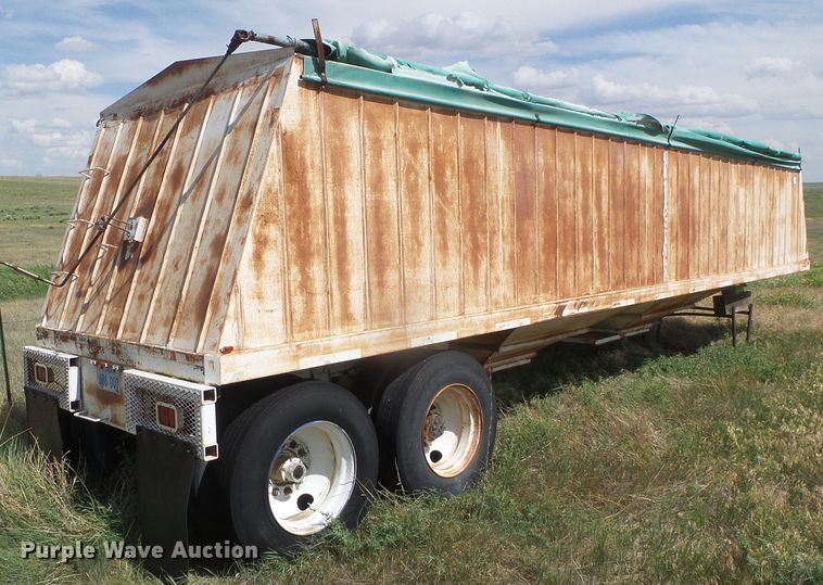 image for item DG0031 1995 John White double hopper bottom grain trailer