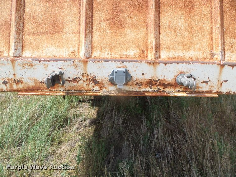image for item DG0031 1995 John White double hopper bottom grain trailer
