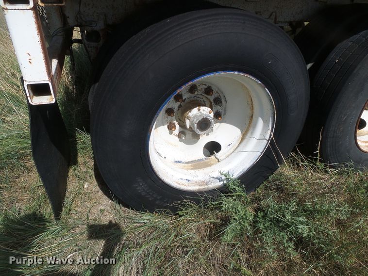 image for item DG0031 1995 John White double hopper bottom grain trailer