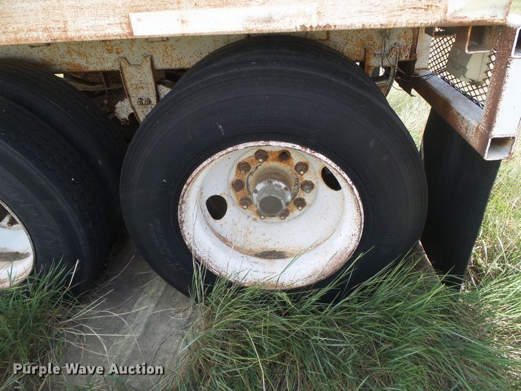 image for item DG0031 1995 John White double hopper bottom grain trailer