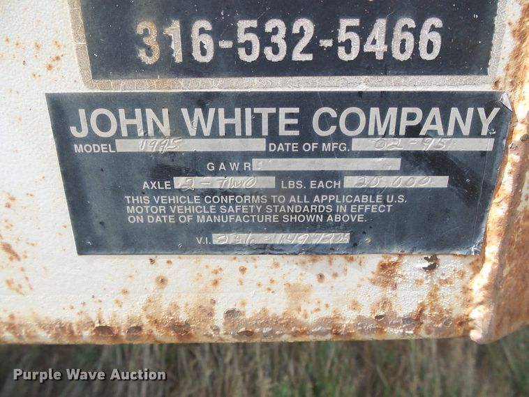 image for item DG0031 1995 John White double hopper bottom grain trailer