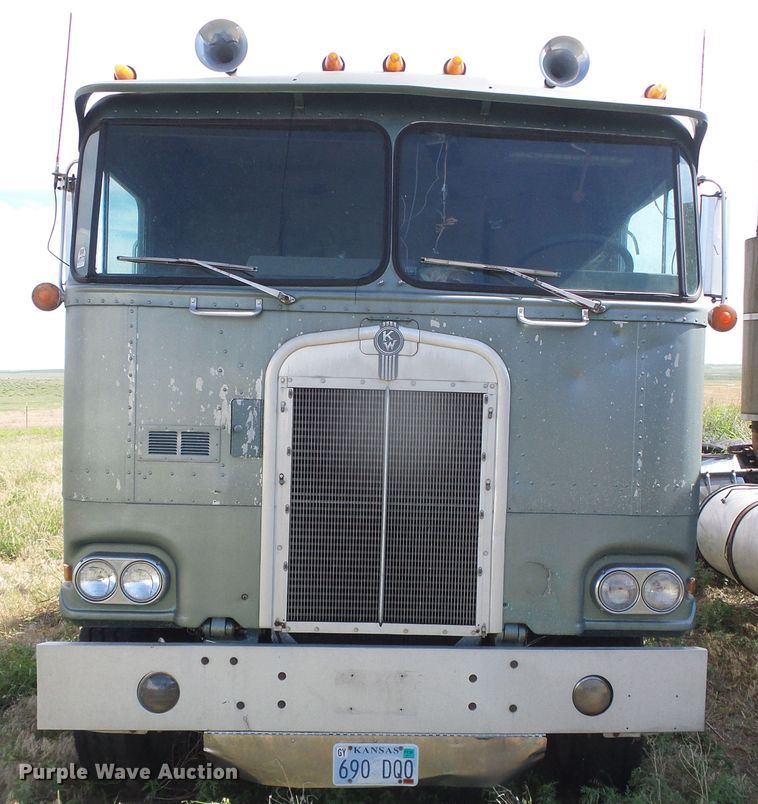 image for item DG0034 1972 Kenworth COE  semi truck