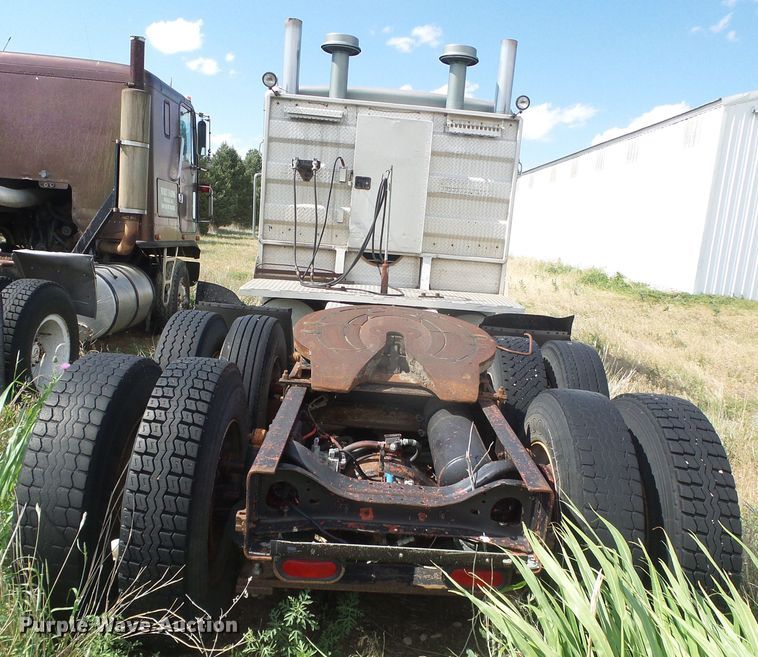 image for item DG0034 1972 Kenworth COE  semi truck