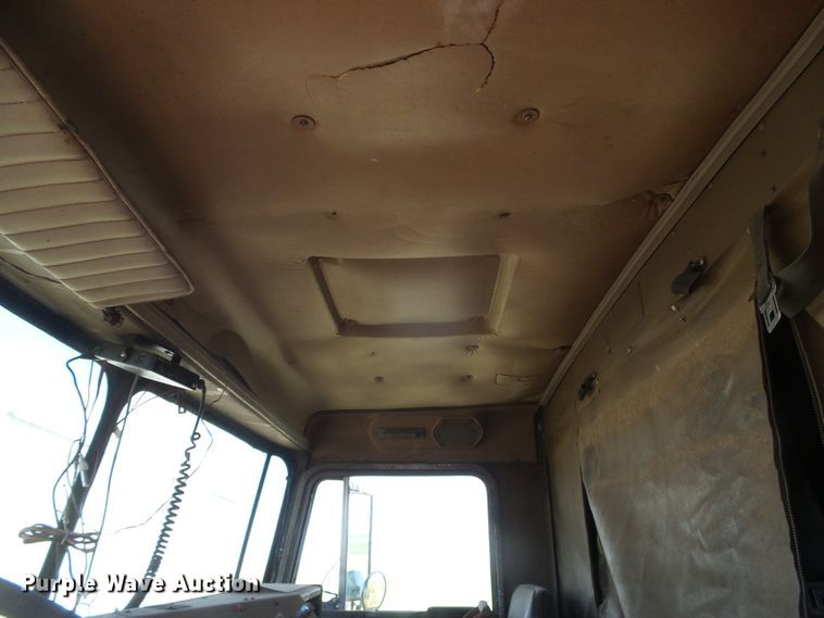 image for item DG0034 1972 Kenworth COE  semi truck