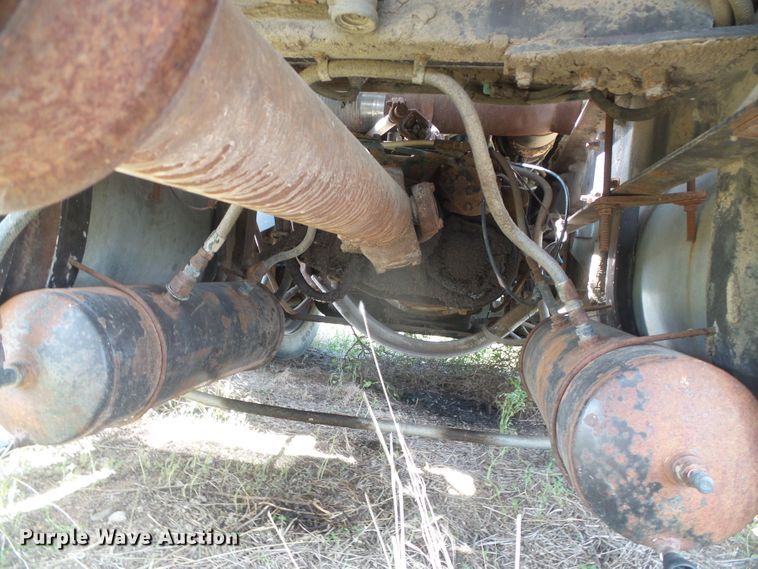 image for item DG0034 1972 Kenworth COE  semi truck