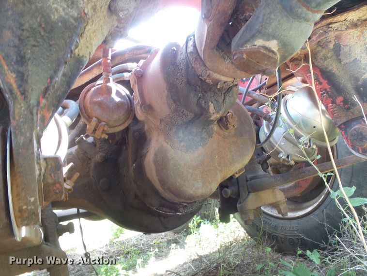 image for item DG0034 1972 Kenworth COE  semi truck