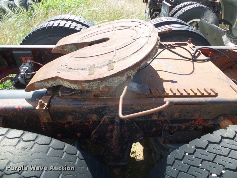 image for item DG0034 1972 Kenworth COE  semi truck