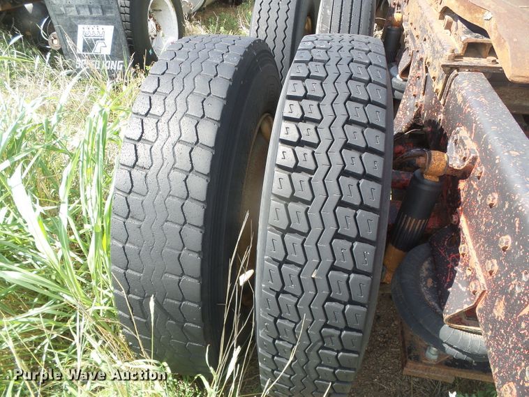 image for item DG0034 1972 Kenworth COE  semi truck