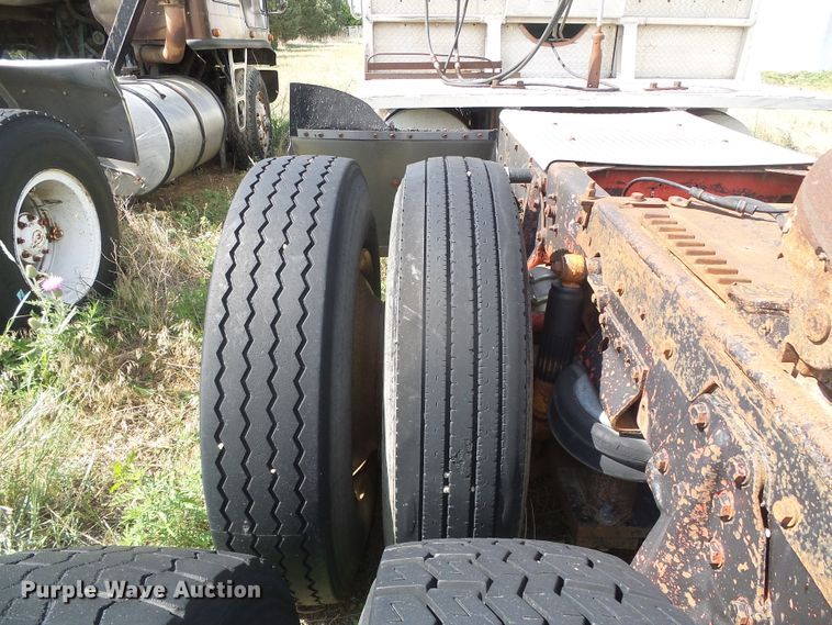 image for item DG0034 1972 Kenworth COE  semi truck