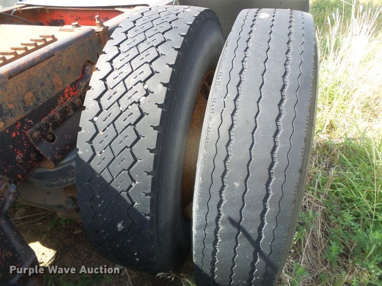 image for item DG0034 1972 Kenworth COE  semi truck