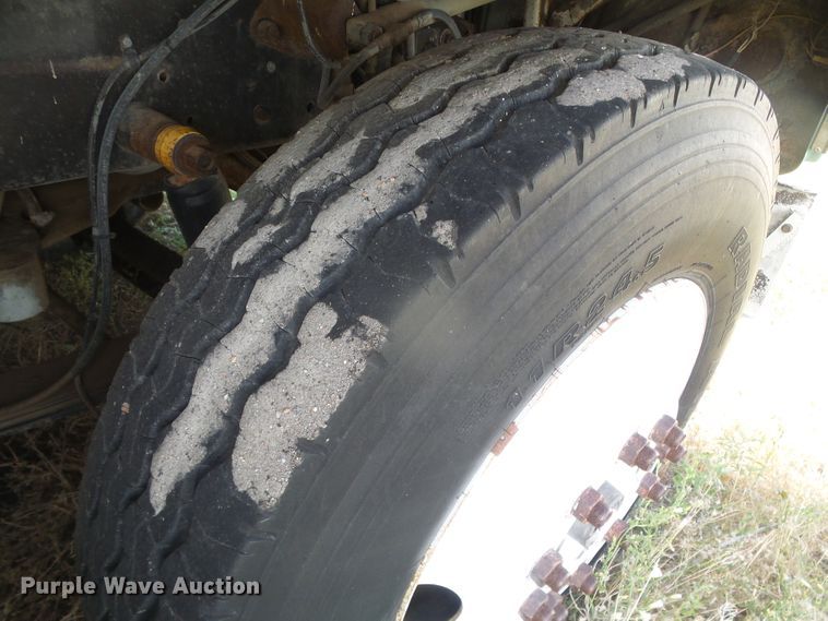 image for item DG0034 1972 Kenworth COE  semi truck