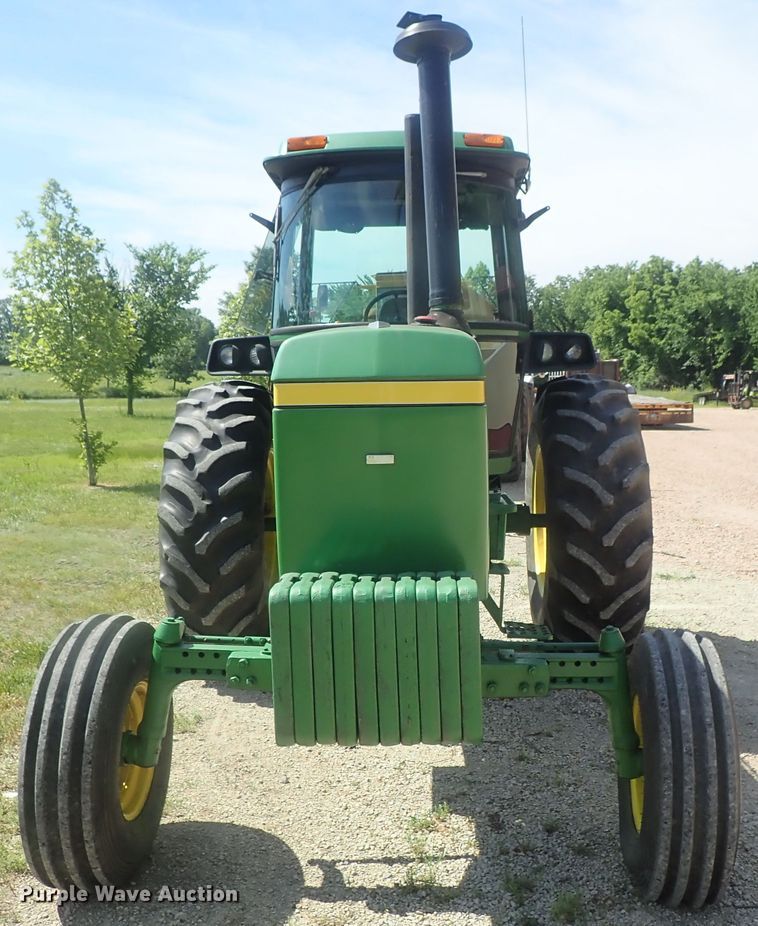 image for item DG2175 1973 John Deere 4430  tractor