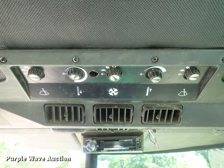 image for item DG2175 1973 John Deere 4430  tractor