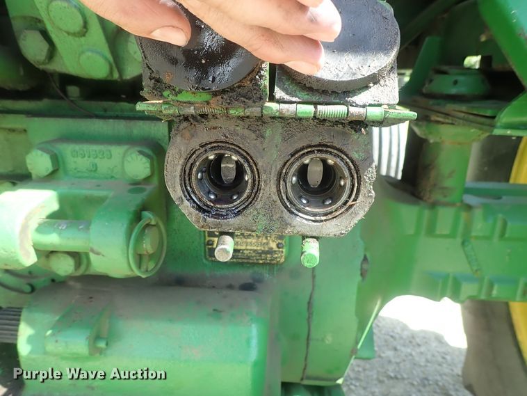 image for item DG2175 1973 John Deere 4430  tractor