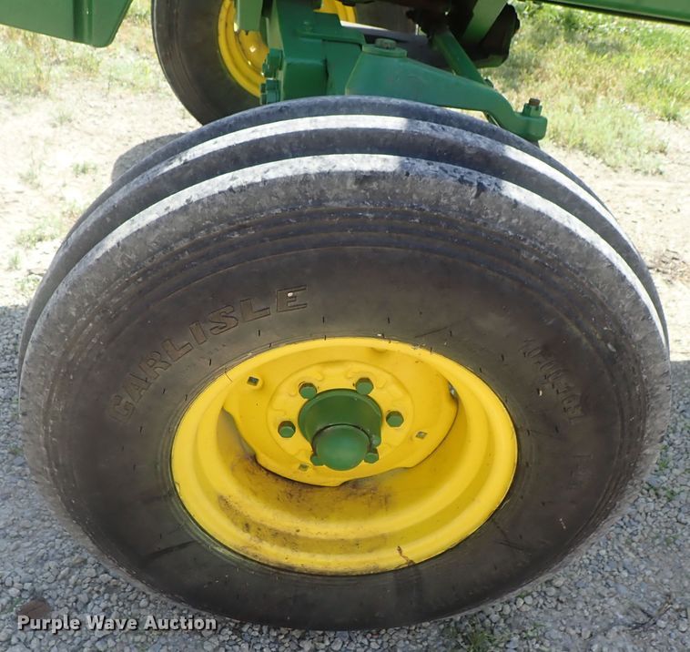 image for item DG2175 1973 John Deere 4430  tractor