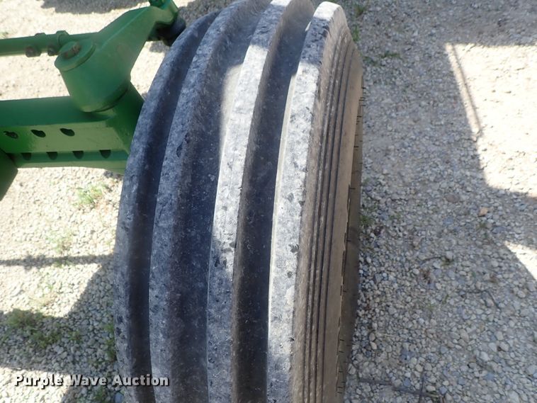 image for item DG2175 1973 John Deere 4430  tractor