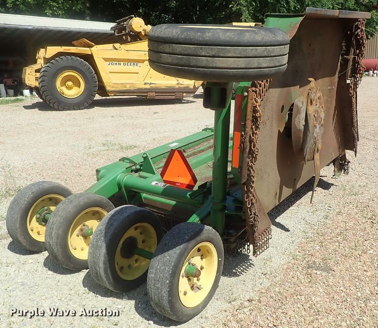 image for item DG2176 John Deere 1518 rotary mower